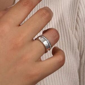 Gold Clover Eternity Band with Pavé Crystals Ring Set